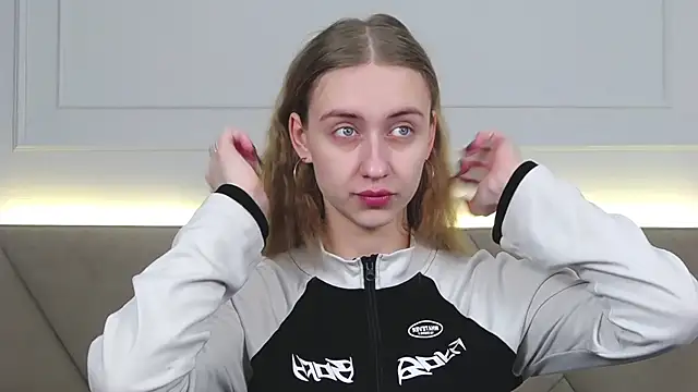 RachaelCute online show from December 2025 04:29:02 AM