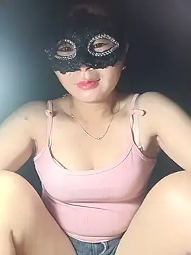 vangkt-cute online show from June 2026 09:19:02 PM