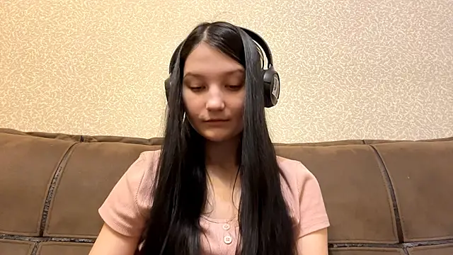 AurorAurora online show from January 2026 09:13:02 AM