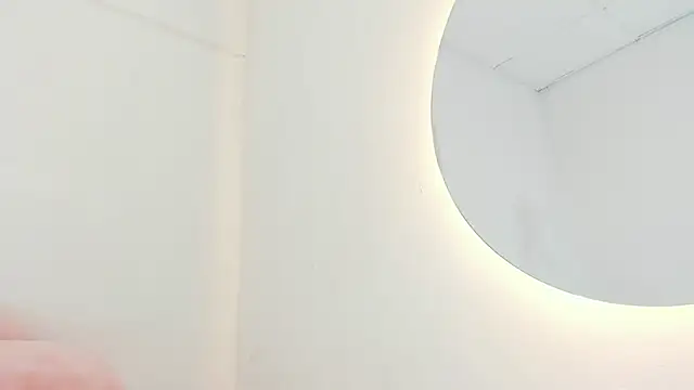 alice blakers online show from November 2025 08:08:02 PM