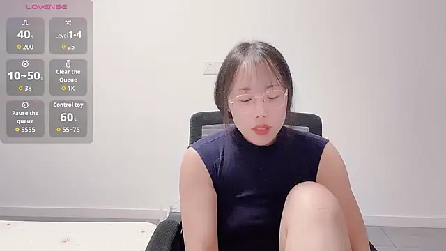 suisui322 online show from December 2025 01:18:02 PM