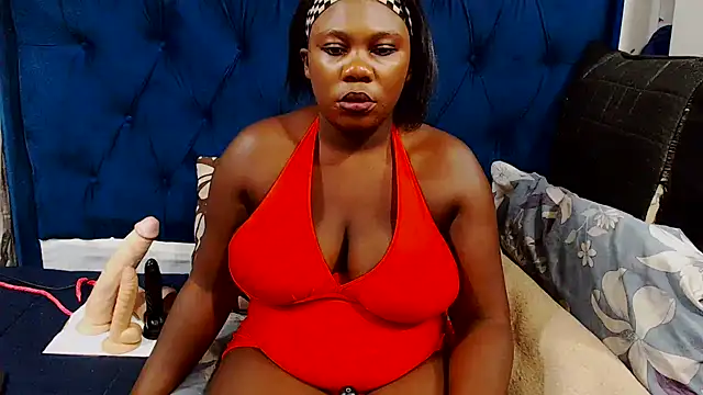 Snapshot of DarkCherryx chatting on January 2026 06:31:01 PM DarkCherryx online show from January 2026 06:31:01 PM