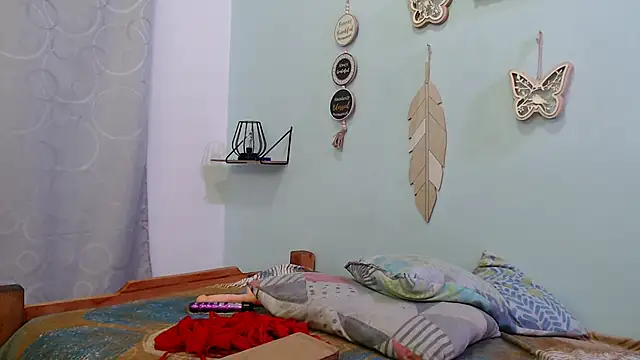 salomesmit666 online show from March 2026 07:31:01 PM