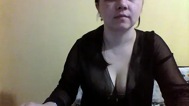 Snapshot of Vitalina282128 chatting on February 2026 10:30:02 PM Vitalina282128 online show from February 2026 10:30:02 PM