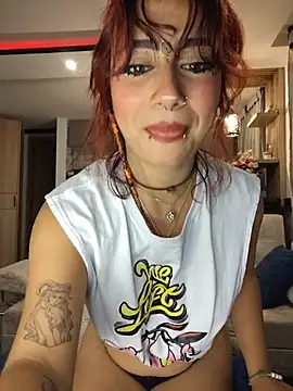Snapshot of Sarah_Lark- chatting on July 2026 12:46:02 AM Sarah Lark- online show from July 2026 12:46:02 AM