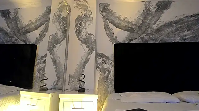 lilithDraven  online show from March 2026 03:58:02 AM