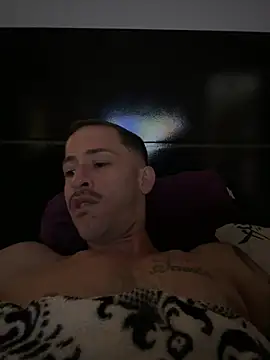 Lucasjandre online show from April 2026 10:16:01 AM