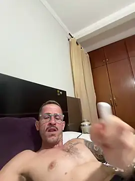 Snapshot of Lucasjandre chatting on May 2026 11:56:01 PM Lucasjandre online show from May 2026 11:56:01 PM