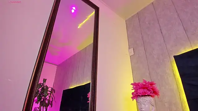 marysofff online show from December 2025 08:41:01 AM