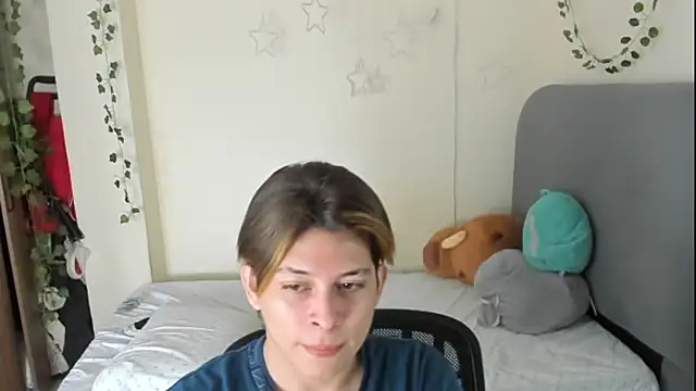 Snapshot of Felix_kitty chatting on November 2025 07:24:01 PM Felix kitty online show from November 2025 07:24:01 PM