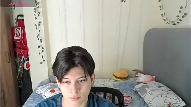 Felix kitty online show from February 2026 07:08:02 PM