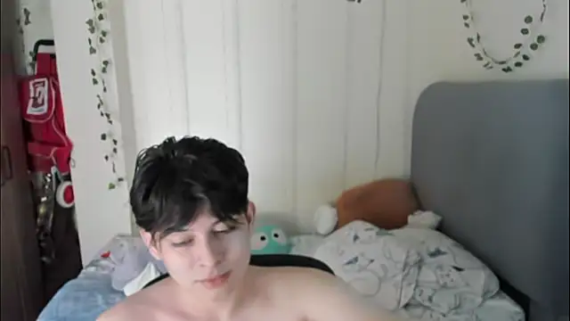 Felix kitty online show from February 2026 07:21:02 PM