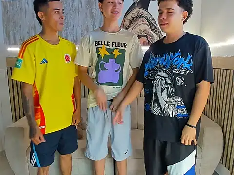 Justingsex1 online show from December 2025 05:47:02 AM