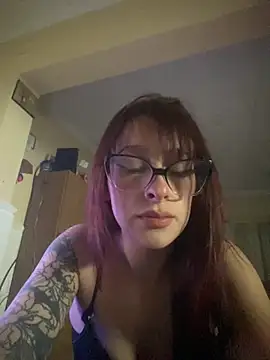 Taurina0105 online show from June 2026 03:50:02 AM