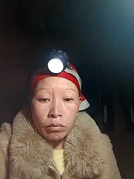 girl-hot2x online show from February 2026 12:13:02 PM