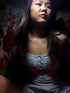 Snapshot of chibi-ngoc chatting on November 2025 09:54:01 PM chibi-ngoc online show from November 2025 09:54:01 PM