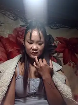 Snapshot of chibi-ngoc chatting on November 2025 09:20:02 PM chibi-ngoc online show from November 2025 09:20:02 PM