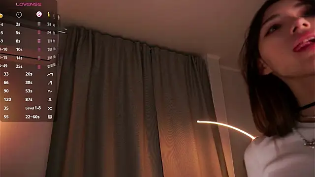 NanceeWestaway online show from December 2025 05:31:02 PM