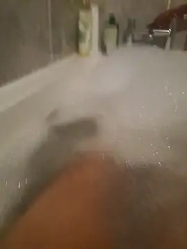 Adam11699 online show from December 2025 06:58:02 PM