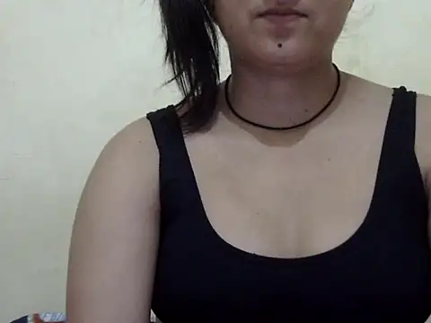 Snapshot of Anika_Singh chatting on May 2026 04:04:01 PM Anika Singh online show from May 2026 04:04:01 PM