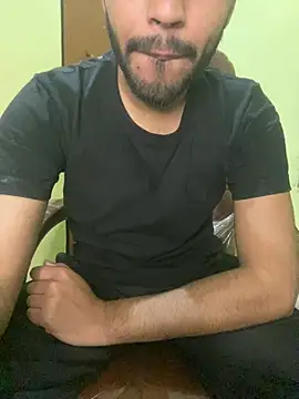 hotyyyyjonny online show from April 2026 06:19:01 AM