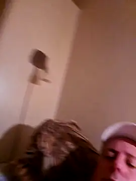 Body1978 M online show from November 2025 01:06:01 AM