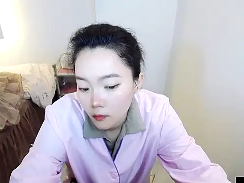 Snapshot of Shaurk chatting on November 2025 06:13:01 AM Shaurk online show from November 2025 06:13:01 AM