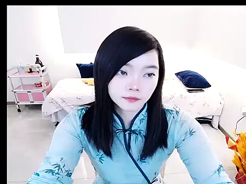 Snapshot of Shaurk chatting on December 2025 02:28:01 AM Shaurk online show from December 2025 02:28:01 AM