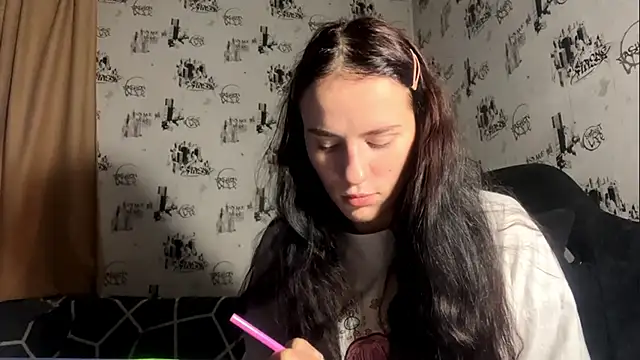 AliciaCapehart online show from November 2025 07:12:01 AM