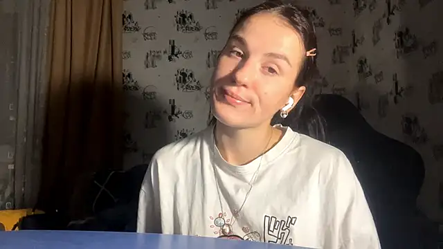 AliciaCapehart online show from December 2025 03:06:01 PM