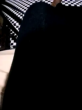 PerkyLove399 online show from November 2025 10:32:02 PM