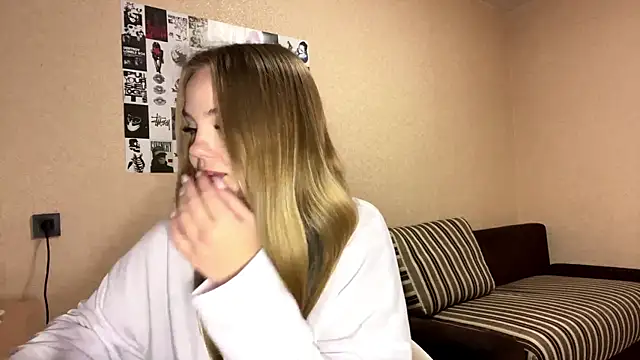 JestineParslow online show from November 2025 08:51:01 PM