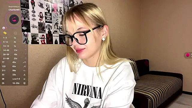 JestineParslow online show from December 2025 08:26:01 PM