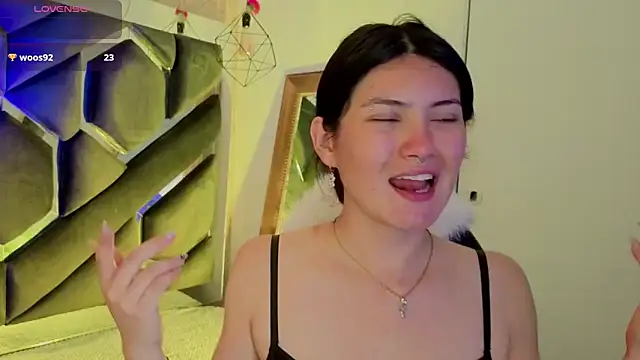 Brandy collinss online show from March 2026 01:02:01 PM