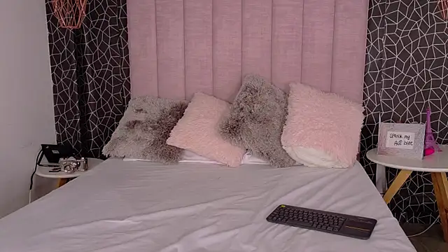 IrisDeLaVega  online show from March 2026 02:49:02 PM