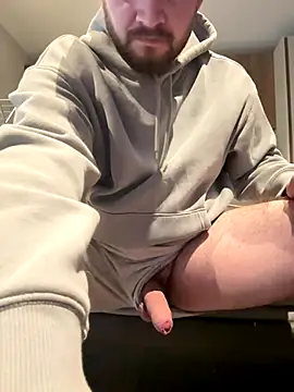 Snapshot of alexrofa chatting on November 2025 09:41:01 AM alexrofa online show from November 2025 09:41:01 AM