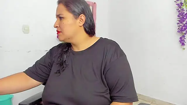  1Zoey online show from February 2026 10:21:02 AM