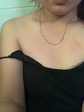 Winnie-sexy online show from April 2026 07:03:02 AM