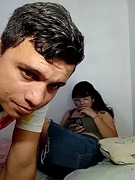 Snapshot of dulce_pareja chatting on November 2025 03:55:01 PM dulce pareja online show from November 2025 03:55:01 PM