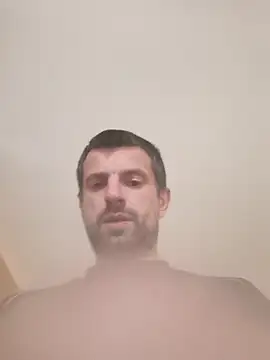 TwardyKierowca online show from April 2026 04:01:01 PM