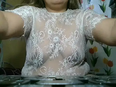 Snapshot of loriepinay46 chatting on May 2026 09:45:01 PM loriepinay46 online show from May 2026 09:45:01 PM
