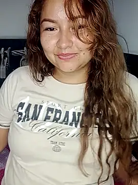 Snapshot of Alixx_01 chatting on November 2025 11:26:01 PM Alixx 01 online show from November 2025 11:26:01 PM