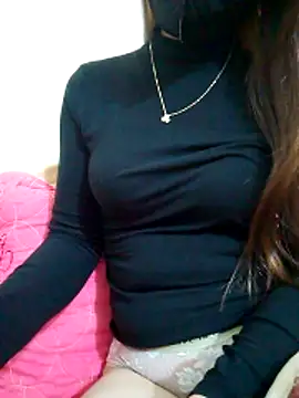 Snapshot of Niss8386 chatting on December 2025 02:56:02 PM Niss8386 online show from December 2025 02:56:02 PM