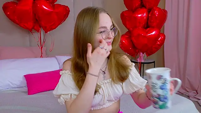 MadisonSmitt online show from February 2026 07:51:01 AM