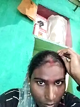 Big Lovexx online show from November 2025 05:50:02 AM