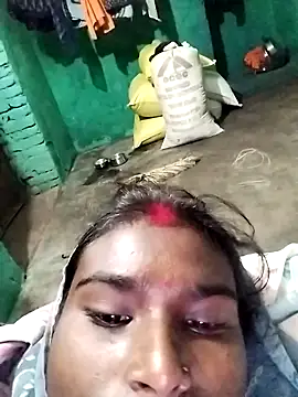 Big Lovexx online show from November 2025 08:19:01 PM