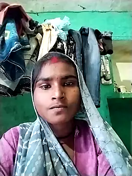 Big Lovexx online show from February 2026 12:01:01 PM