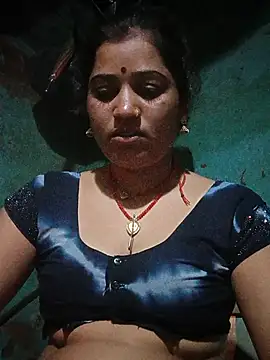 Snapshot of Hot_kamla chatting on June 2026 10:41:01 PM Hot kamla online show from June 2026 10:41:01 PM