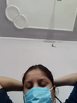 Snapshot of Cute_hotzara chatting on May 2026 10:20:01 AM Cute hotzara online show from May 2026 10:20:01 AM