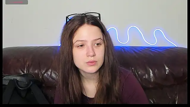 Anora Miller online show from February 2026 09:08:02 AM